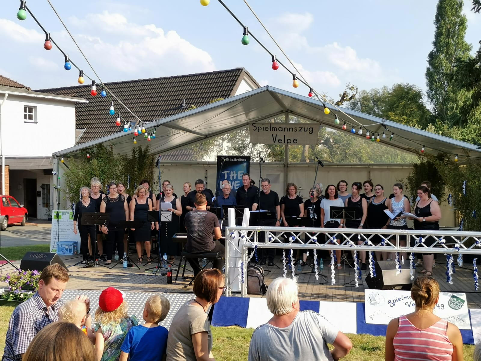Chorauftritt beim Musikfest in Velpe im August 2019